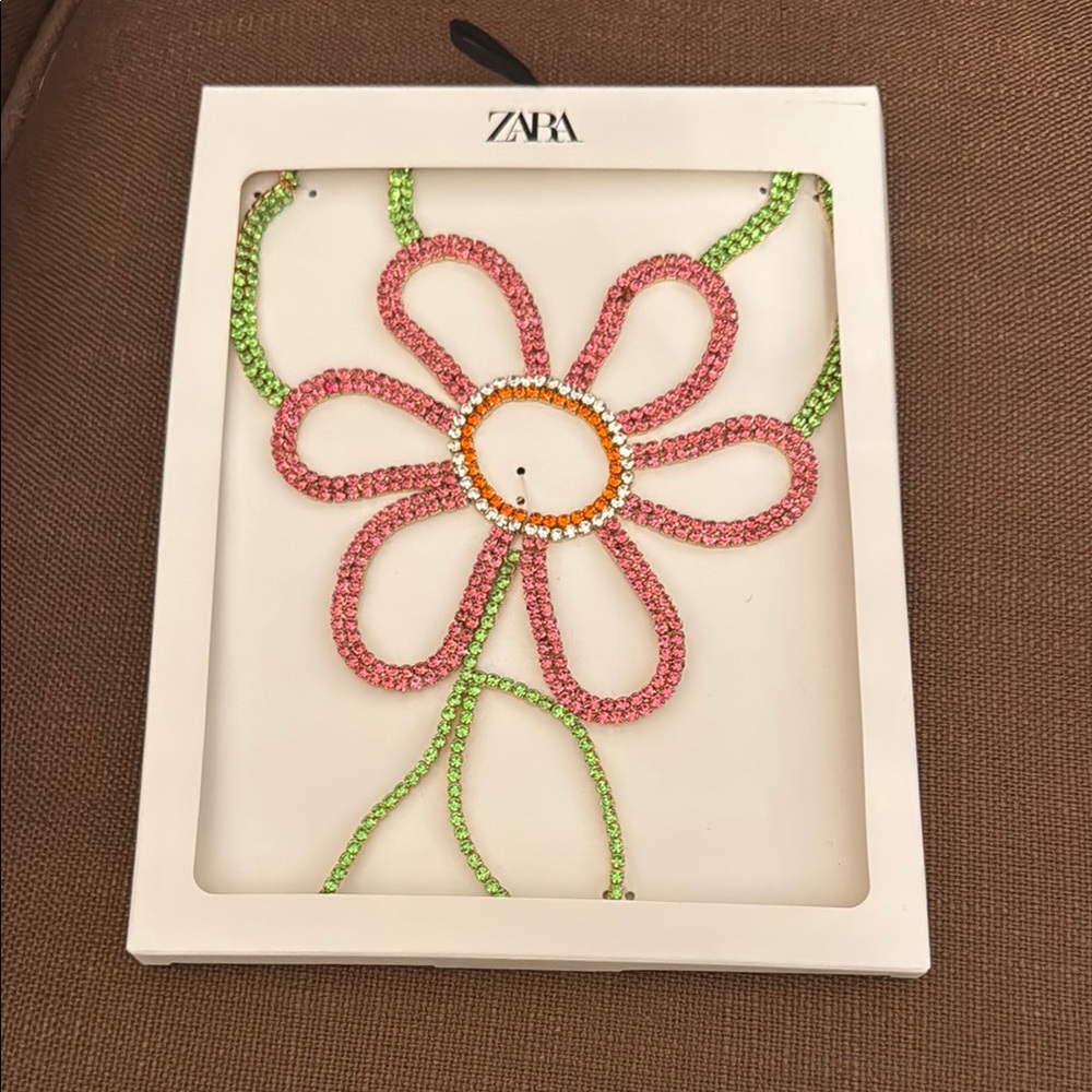 Zara Pink and Green Floral Necklace size Medium